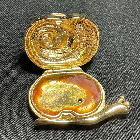 Estée Lauder Snail solid perfume compact - Picture 5 of 7